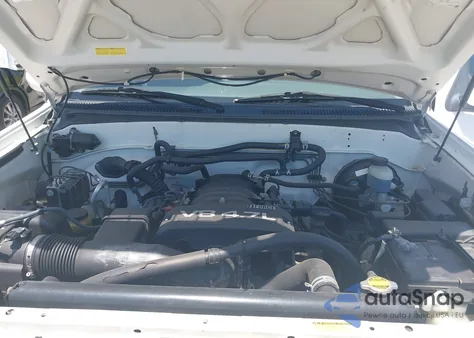 2006 Toyota Sequoia Sr5 V8 z USA, uszkodzony, nr VIN 5TDZT34A16S275501